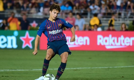 Riqui Puig Freundin : Ella es Júlia Vigas la guapa esposa de Thiago Alcántara ... : Karriere verein herkunft und jugend.