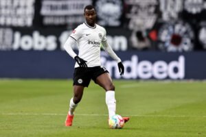 FC Barcelona Eintracht Frankfurt Evan N'Dicka